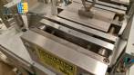 M�quina Sarong SAAS para la formaci�n y sellado de bl�steres para supositorios.
