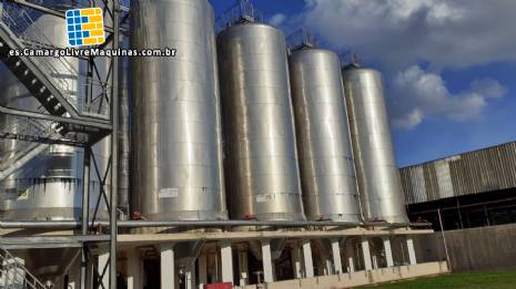 Tanque de acero inoxidable para fermentaci�n de cerveza, 167.500 litros, Codistil Dedini