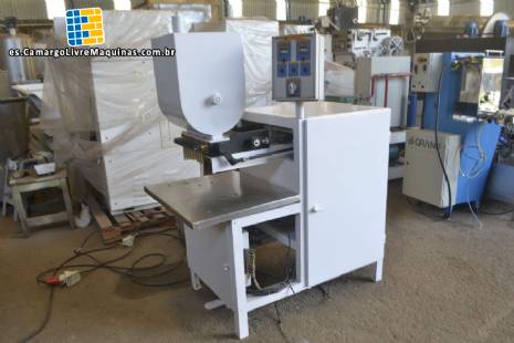 Dispensador de chocolate 8 boquillas LJC