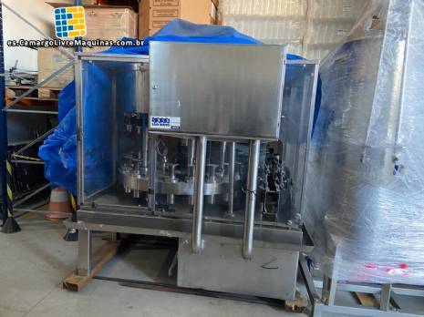 Llenadora y roscadora gravimtrica IMSB