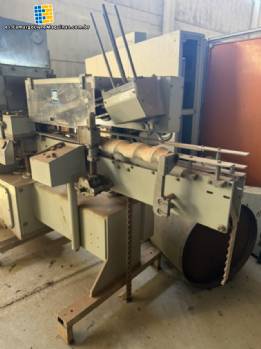 Encajadora-embaladora autom�tica para cartuchos o cajas de cart�n