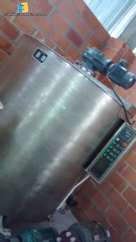 Tanque con camisa de chocolate