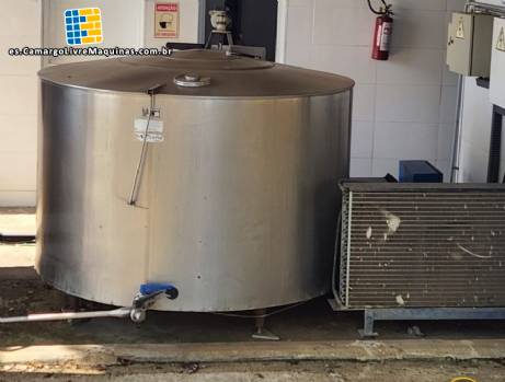Tanque de expansin para refrigeracin de leche de vaca Plurinox de 2500 litros