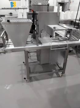 Cortador de alambre de acero inoxidable para m�quina formadora de pan de queso con llenado autom�tico de bandejas PANITEC