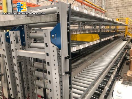 Porta palets con 47 posiciones de flowrack