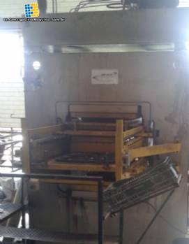 Prensa hidrulica para 180 kgf / cm RM Mquinas