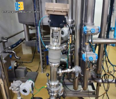 V�lvula de control sanitaria de acero inoxidable SAMSON