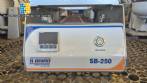 Selladora de bandejas R. Bai�o SB-250