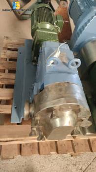 Bomba lobular en acero inoxidable 316 Waukesha Cherry Burrell Universal 2 SPX