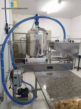 F�brica completa de cosm�ticos con ISO 9001-2015