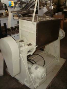 Amasadora industrial para pasta alimentaria y qu�mica