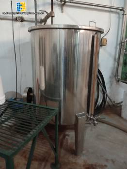 Tanque de acero inoxidable Zegla de 1.000 litros con hervidor