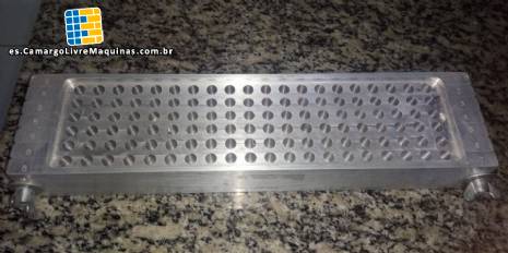 L�nea manual para la fabricaci�n de labiales Alki Machines