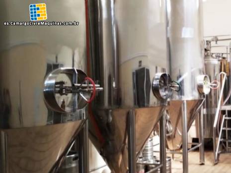 Bodega para fermentación, maduración y almacenamiento de cerveza. Bodega para fermentación, maduración y almacenamiento de cerveza.