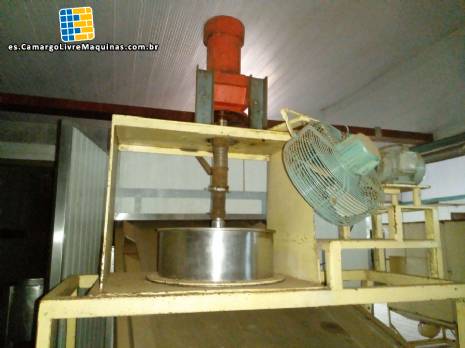 Extrusora de granulado de 40 litros Extrusora de granulado de 40 litros