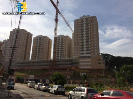 Grúa móvil sobre raíles Grúa móvil sobre raíles