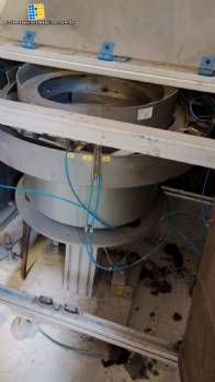 Lote de 6 alimentadores vibratorios Cosberg Lote de 6 alimentadores vibratorios Cosberg