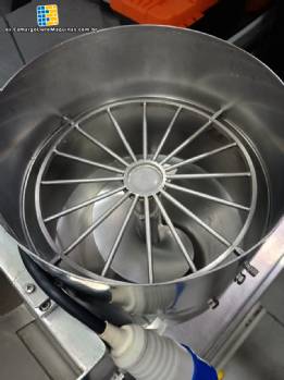 Máquina para hacer ñoquis, Italvisa F2, hasta 60 kg/hora. Máquina para hacer ñoquis, Italvisa F2, hasta 60 kg/hora.