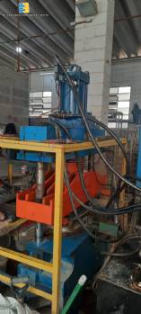 Prensa hidráulica rotativa Easy System tipo H de 60 toneladas Prensa hidráulica rotativa Easy System tipo H de 60 toneladas